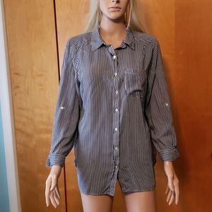 Jane and Delancey Women's shirt size 1X